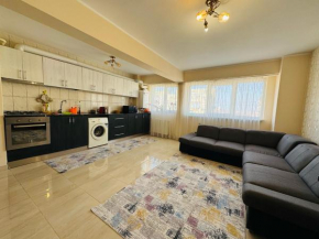 Bright Family Escape in Galati 3 Room Apartment with 2 Bathrooms and Natural Light